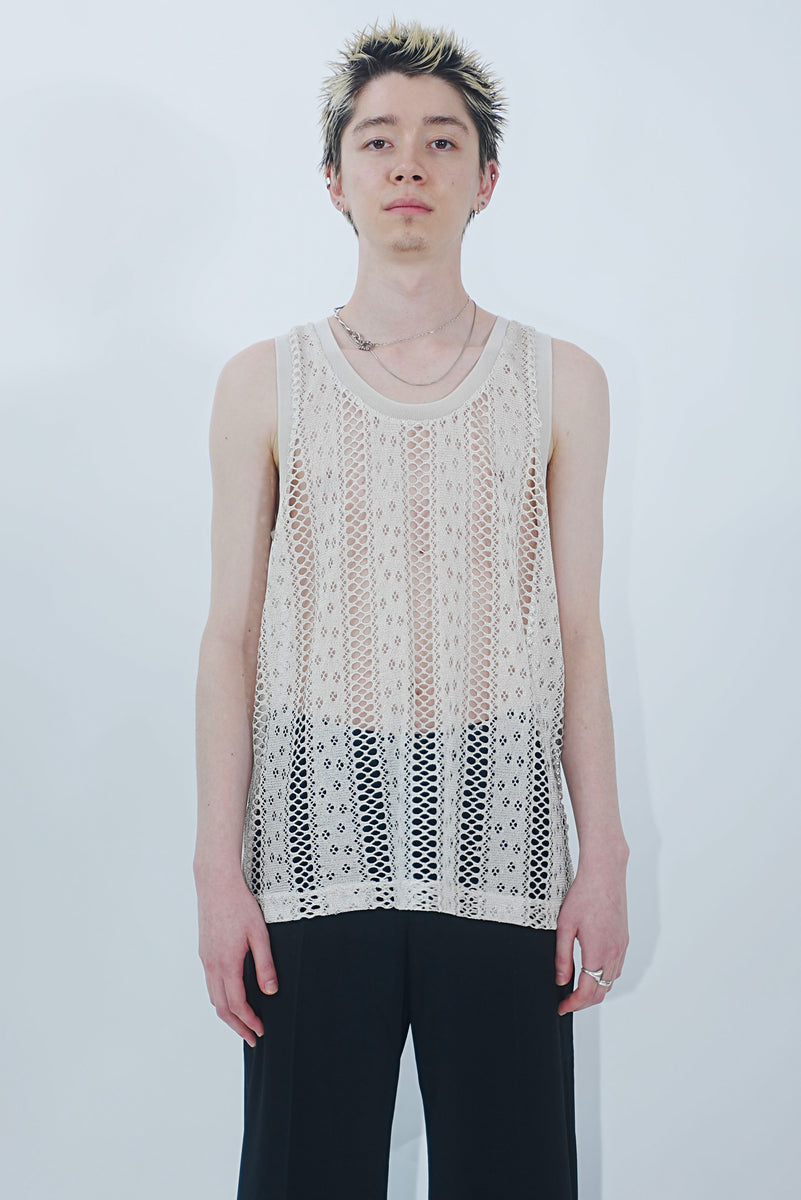 CMMN SWDN SS23 TANK KNITTED LACE VEST WHITE